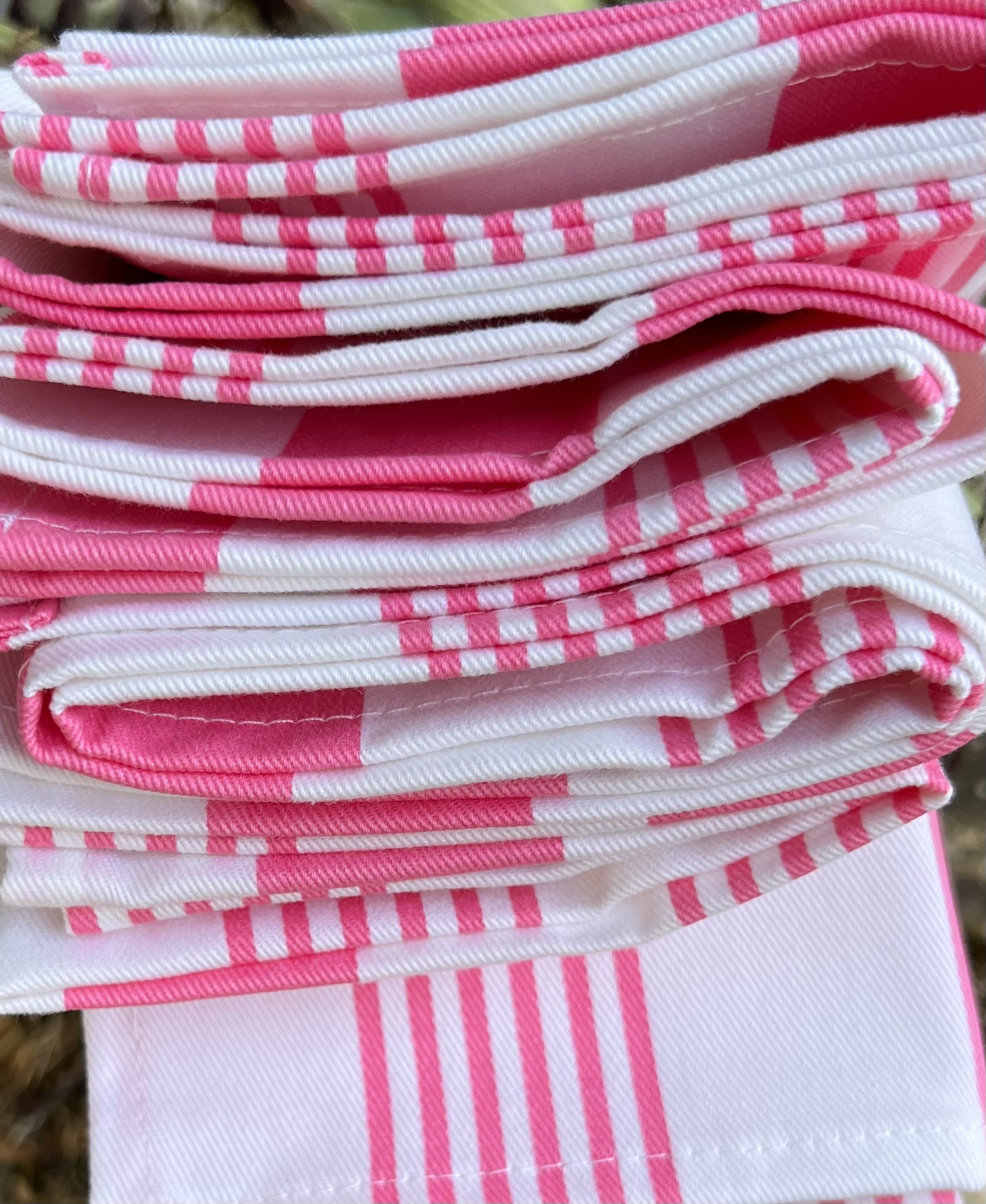 Pavilion Brights Napkins Tonder & Tonder